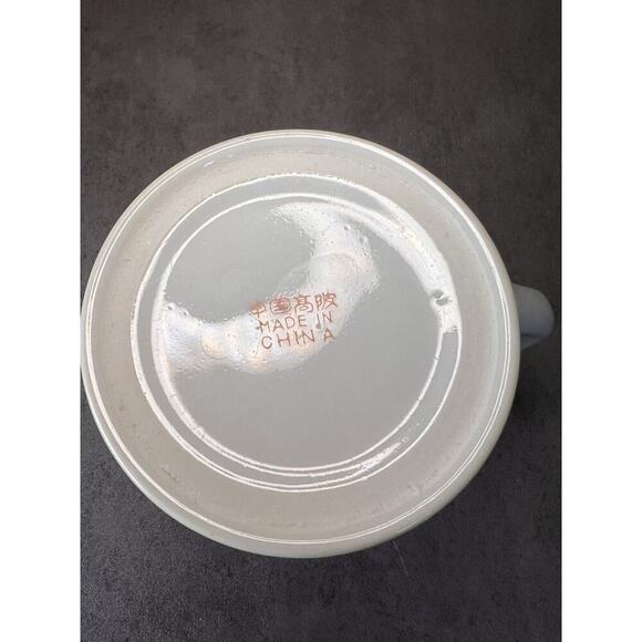 Vintage Porcelain Chinese Dragon Phoenix Mug 4” Tall Gold Rim - Picture 6 of 10